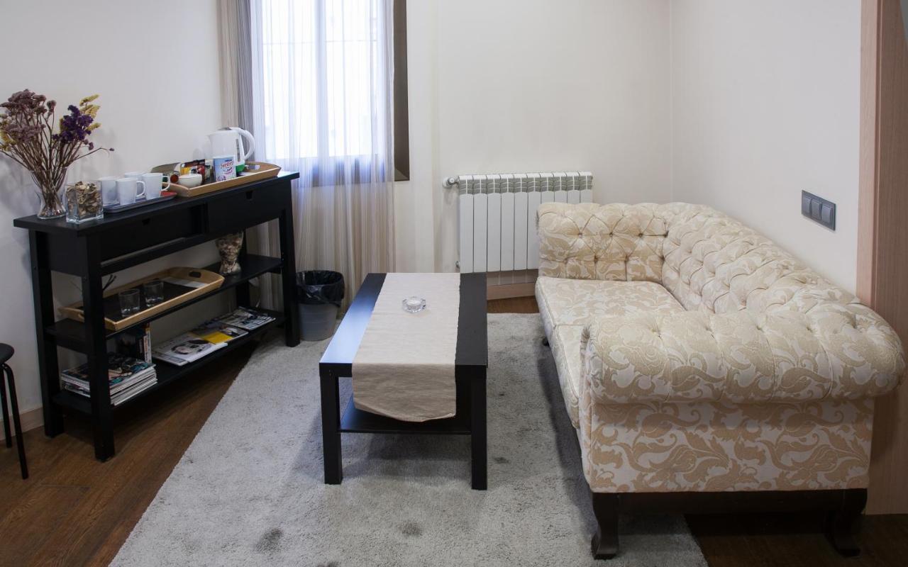 ברצלונה Hostal Excellence מראה חיצוני תמונה