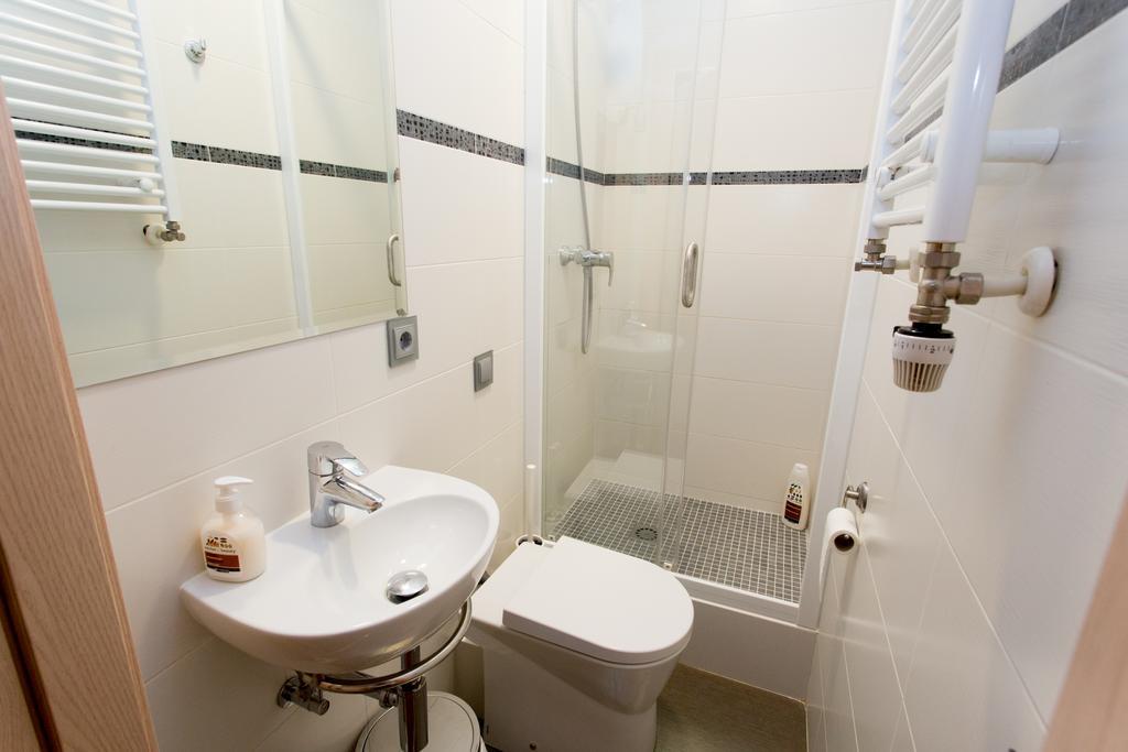 ברצלונה Hostal Excellence מראה חיצוני תמונה
