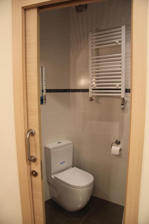 ברצלונה Hostal Excellence מראה חיצוני תמונה